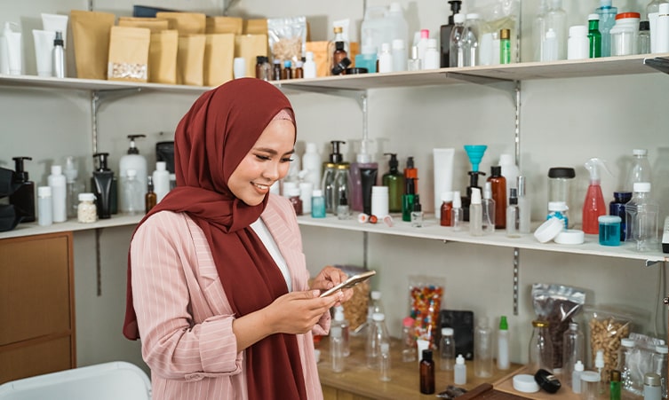Peluang Bisnis Parfum Pemula Era Gen Z Hasilkan Cuan!